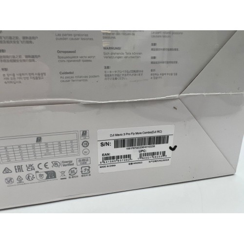 Квадрокоптер DJI Mavic 3 Fly More Combo в Оренбурге DJI RC / с экраном
