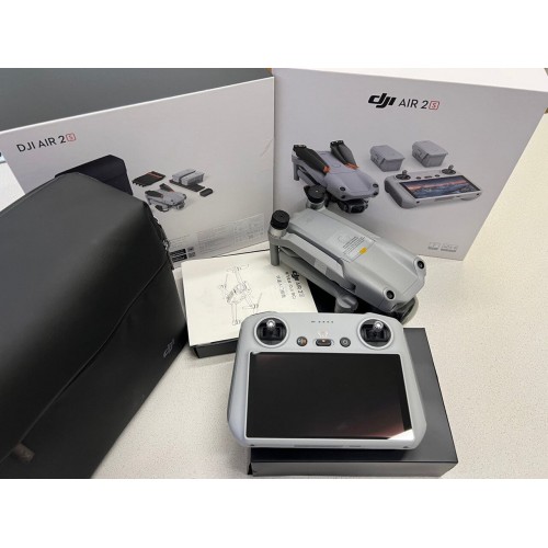 Квадрокоптер DJI AIR 2S Fly More Combo (пульт DJI RC с экраном) в Оренбурге