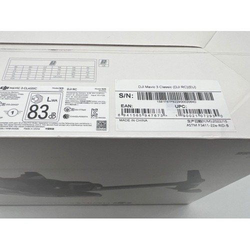 Квадрокоптер DJI Mavic 3 Classic (DJI RC) в Оренбурге